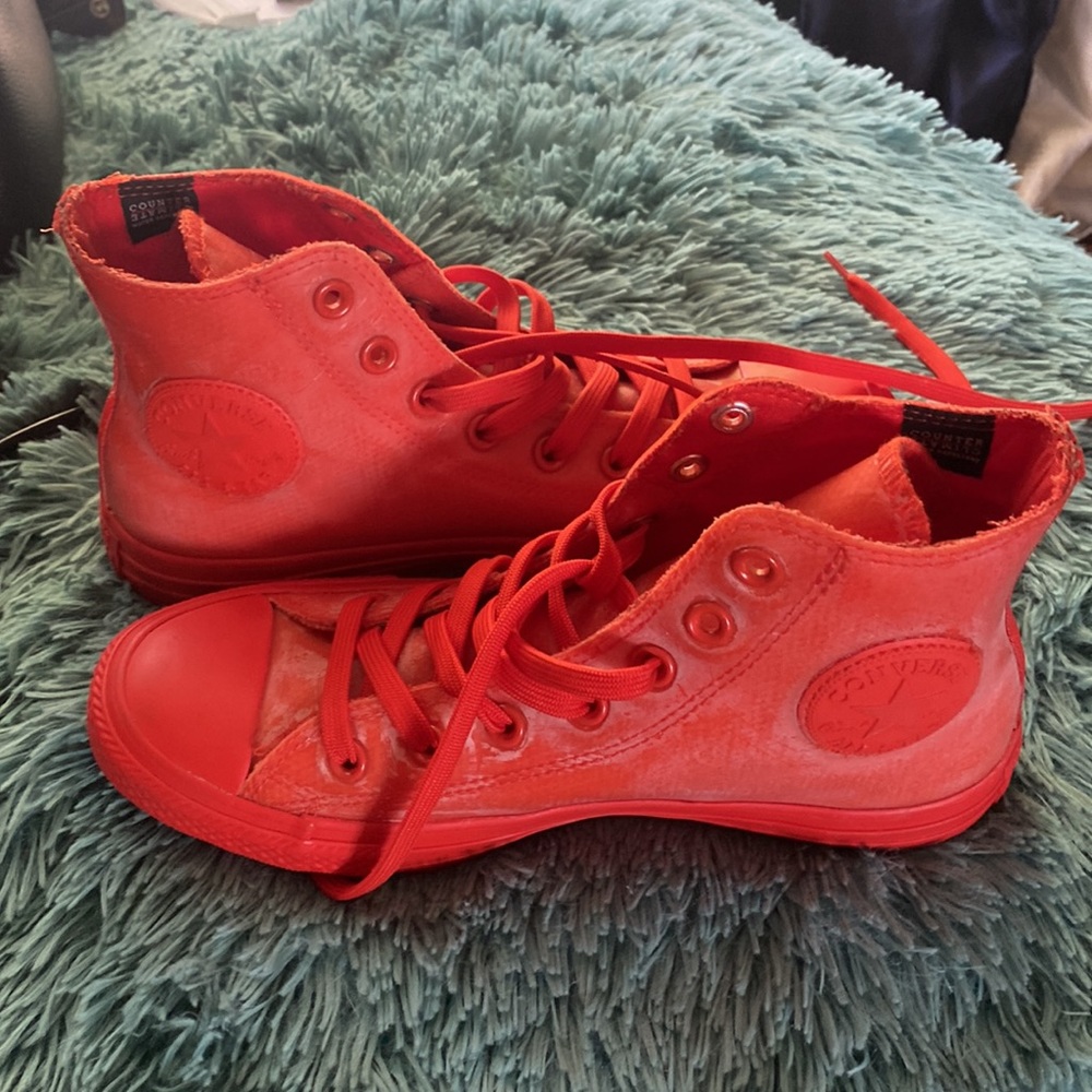 Converse - Picture 5 of 9